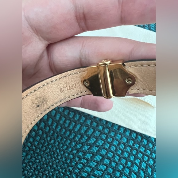 Louis Vuitton Bracelet - Picture 3 of 7